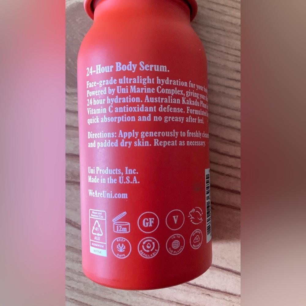 Brand New
UNI. 24- Hour Body Serum - Picture 2 of 4
